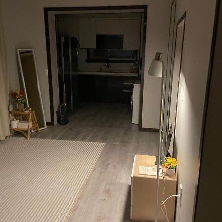 Cozy Sinchon 2548 Villa Чеджу Екстериор снимка